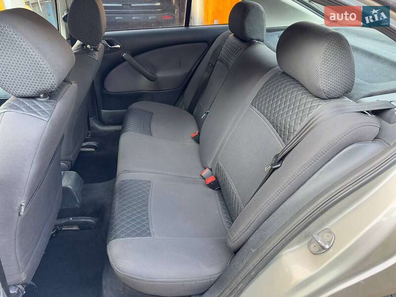 Лифтбек Skoda Octavia 2008 в Тернополе фото 10 Лифтбек Skoda Octavia 2008 в Тернополе