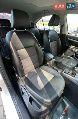 Лифтбек Skoda Octavia 2012 в 