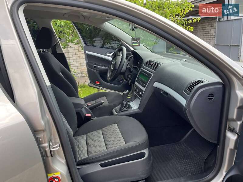 Лифтбек Skoda Octavia 2011 в Харькове