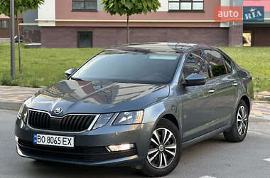 Лифтбек Skoda Octavia 2017 в Тернополе