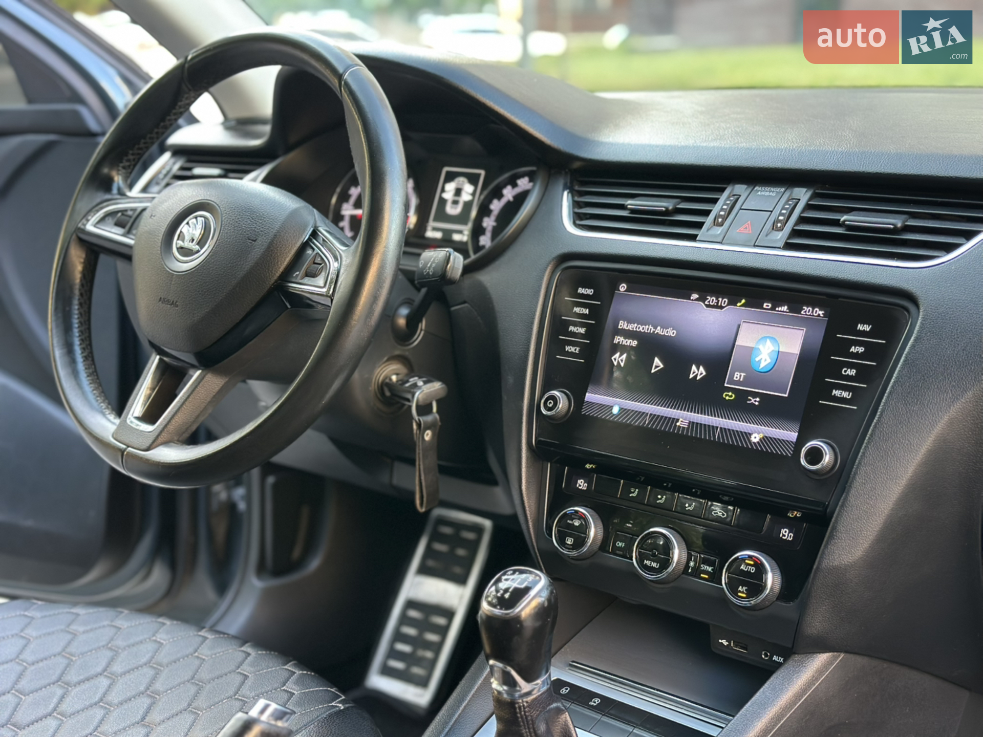 2017 Skoda Octavia - мініатюра 18