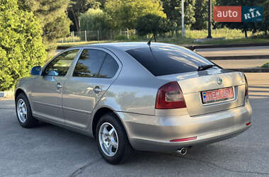 Лифтбек Skoda Octavia 2008 в 