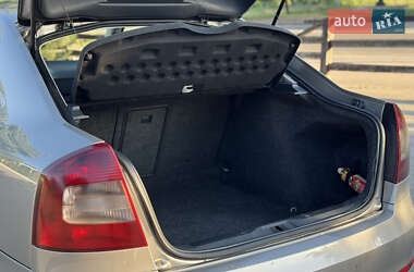 Лифтбек Skoda Octavia 2008 в 