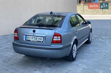 Лифтбек Skoda Octavia 2003 в 
