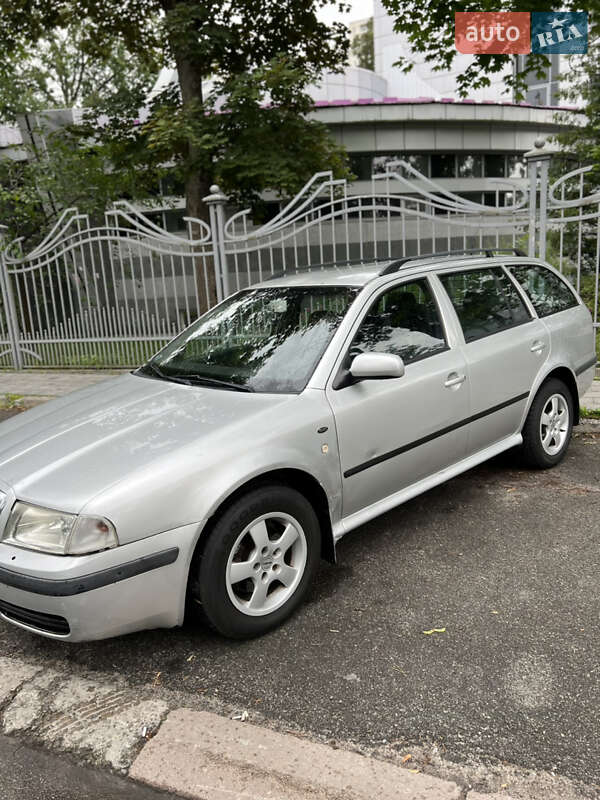 Skoda Octavia 2003
