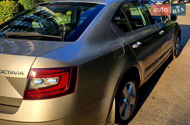 Лифтбек Skoda Octavia 2017 в 
