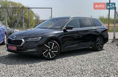 Универсал Skoda Octavia 2020 в Львове