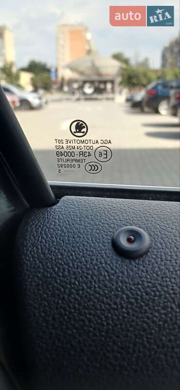 Універсал Skoda Octavia 2015 в Івано-Франківську