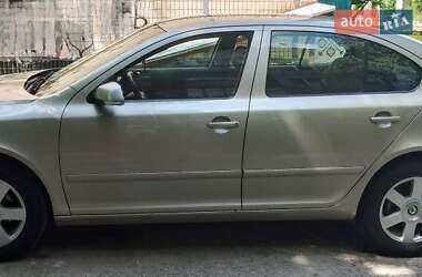 Універсал Skoda Octavia 2004 в Марганці