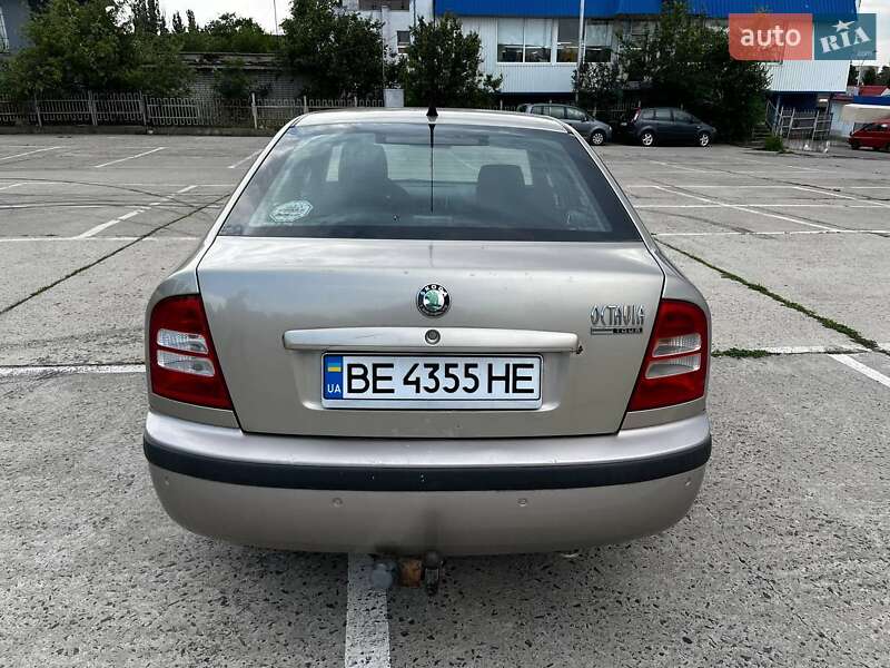 Лифтбек Skoda Octavia 2005 в Южноукраинске