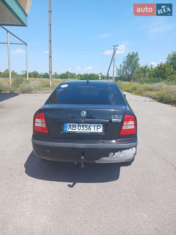 Лифтбек Skoda Octavia 2003 в Горишних Плавнях