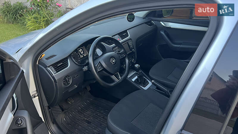 Універсал Skoda Octavia 2016 в Прилуках