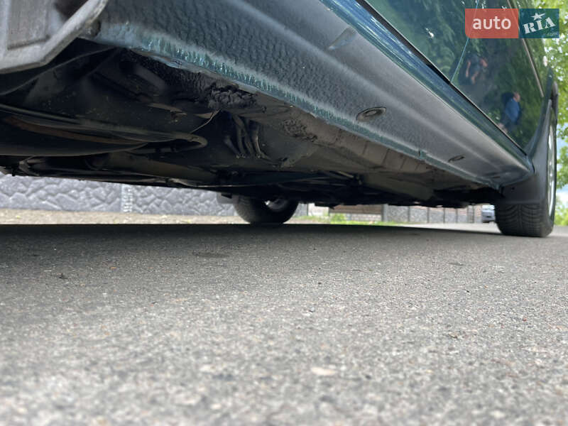 Лифтбек Skoda Octavia 2004 в Умани