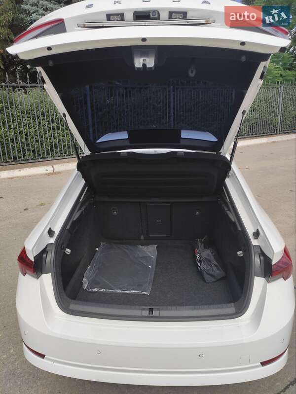 Ліфтбек Skoda Octavia 2021 в Ізюмі