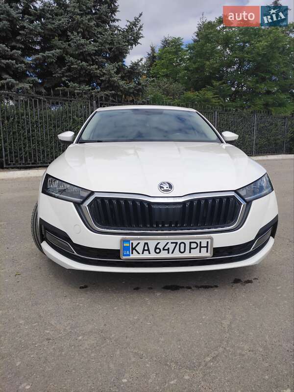 Ліфтбек Skoda Octavia 2021 в Ізюмі