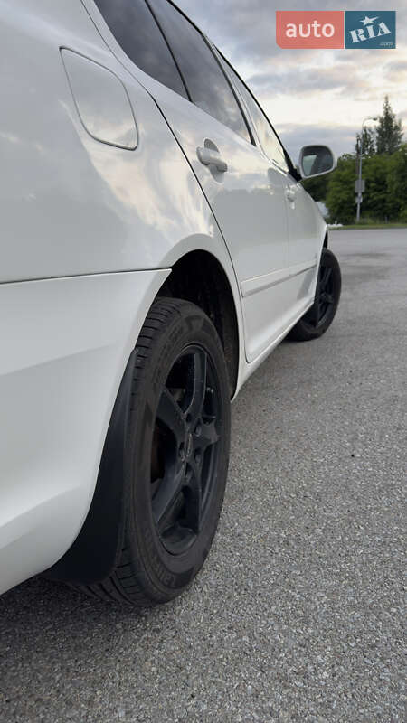 Лифтбек Skoda Octavia 2011 в Пустомытах