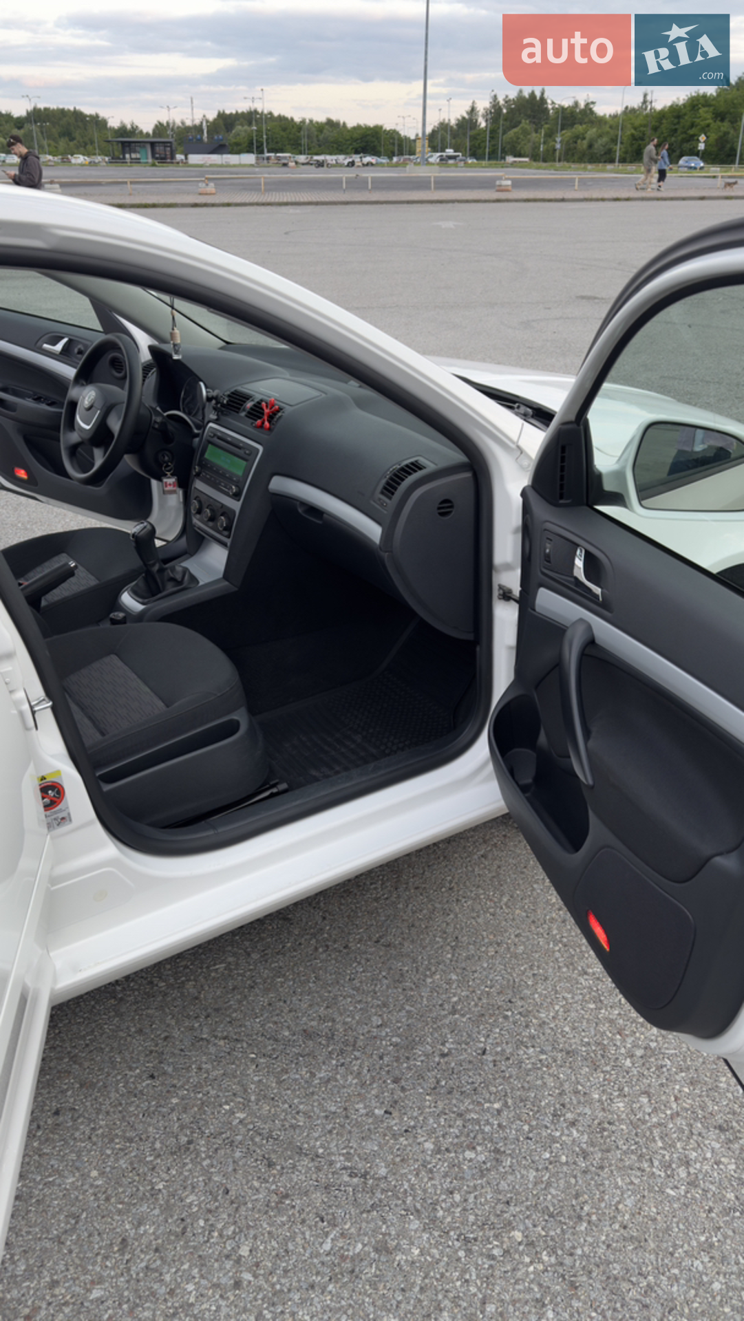 2011 Skoda Octavia - мініатюра 22