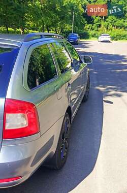 Универсал Skoda Octavia 2012 в 