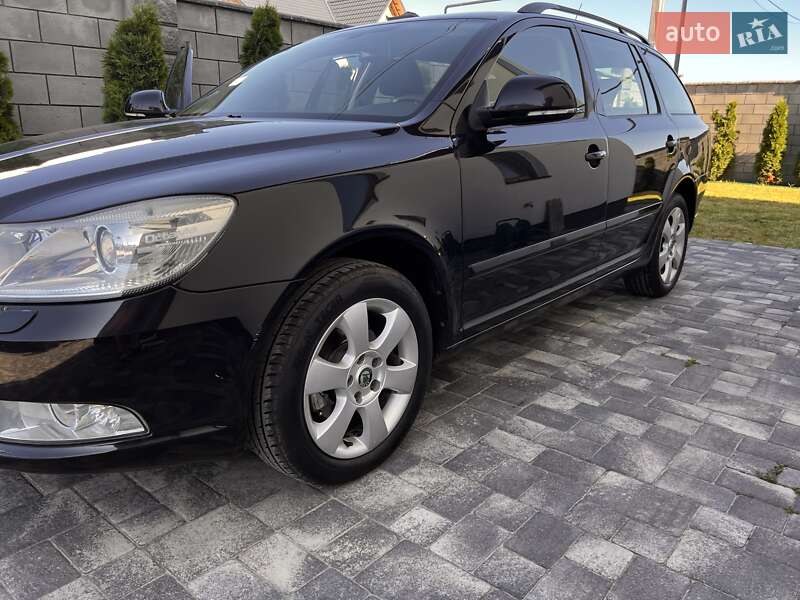 Універсал Skoda Octavia 2009 в Рівному