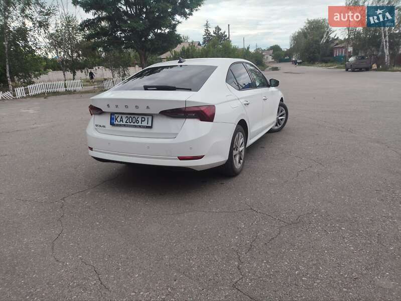 Лифтбек Skoda Octavia 2021 в Харькове