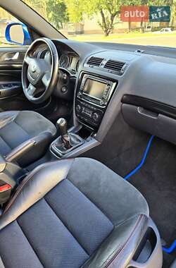 Универсал Skoda Octavia 2012 в 