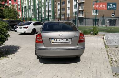 Лифтбек Skoda Octavia 2008 в 
