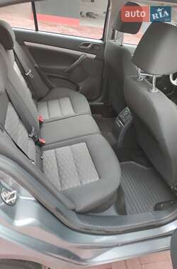 Лифтбек Skoda Octavia 2011 в 