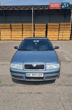 Лифтбек Skoda Octavia 2003 в Николаеве