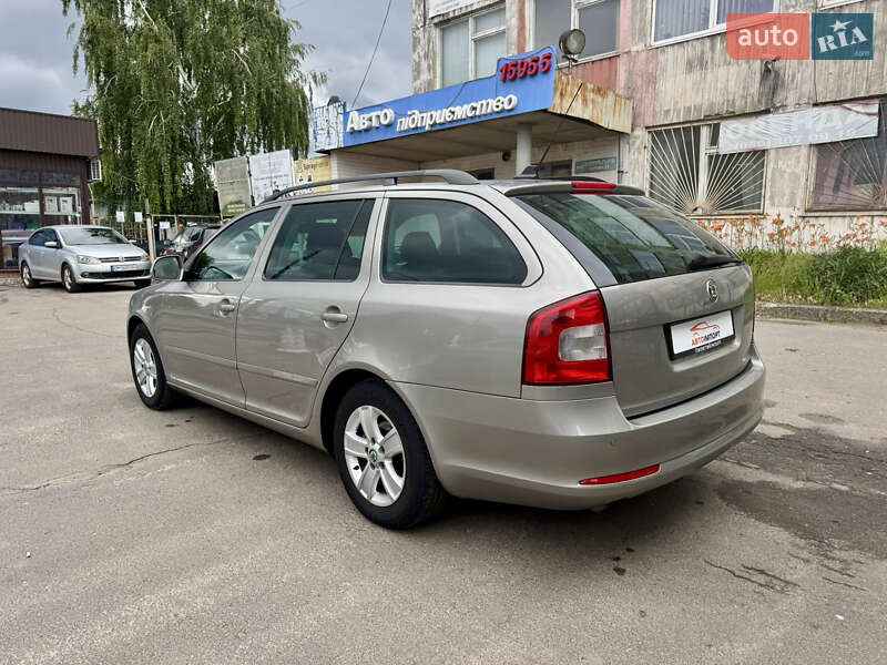 Универсал Skoda Octavia 2010 в Сумах