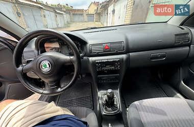 Универсал Skoda Octavia 2002 в 