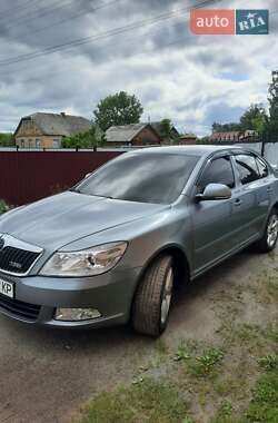 Лифтбек Skoda Octavia 2012 в 