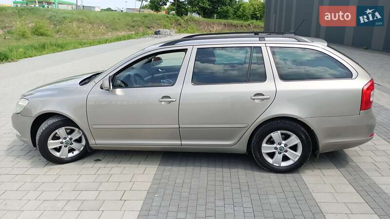 Универсал Skoda Octavia 2012 в Хмельницком