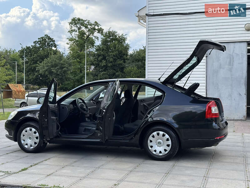 Ліфтбек Skoda Octavia 2008 в Смілі