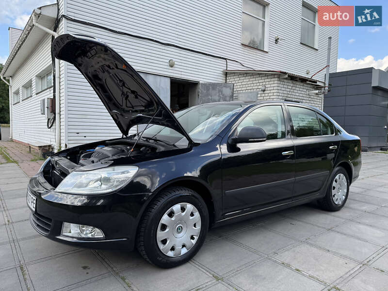 Ліфтбек Skoda Octavia 2008 в Смілі