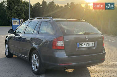 Універсал Skoda Octavia 2011 в 