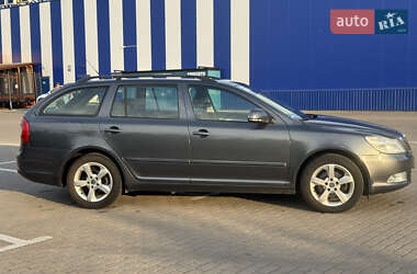 Універсал Skoda Octavia 2011 в 