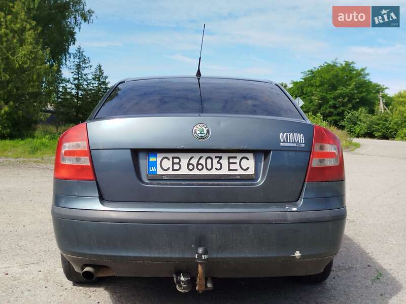 Лифтбек Skoda Octavia 2005 в Чернигове