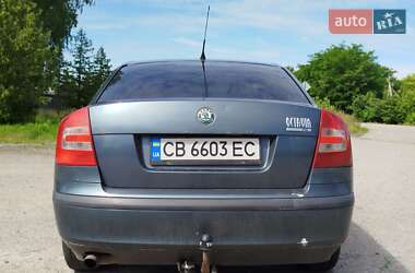 Лифтбек Skoda Octavia 2005 в 