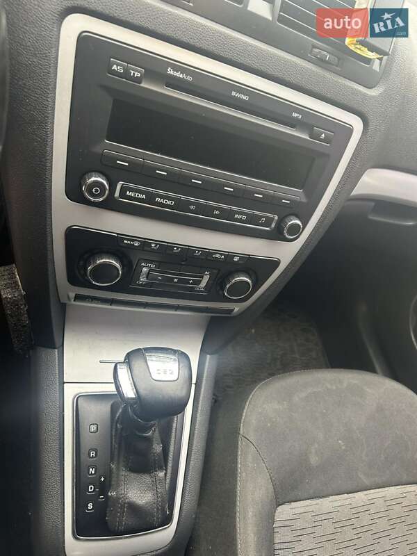 Ліфтбек Skoda Octavia 2010 в Горохові