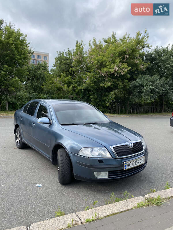 Лифтбек Skoda Octavia 2005 в Чернигове