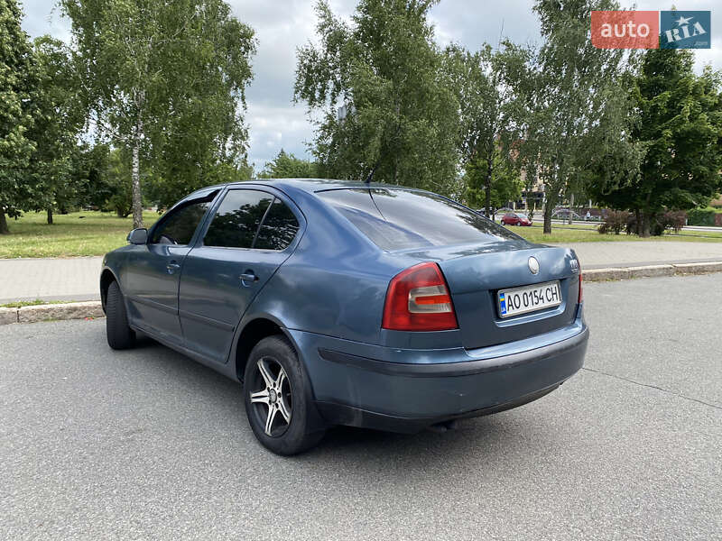 Лифтбек Skoda Octavia 2005 в Чернигове