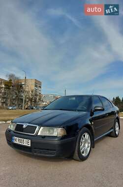 Лифтбек Skoda Octavia 2004 в 