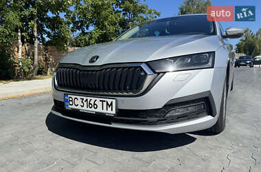 Универсал Skoda Octavia 2020 в Стрые