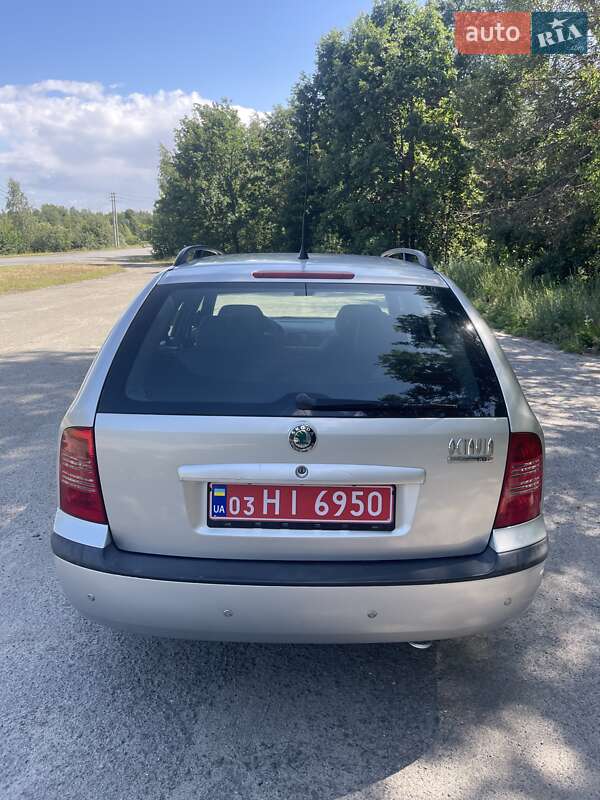 Универсал Skoda Octavia 2001 в Бородянке
