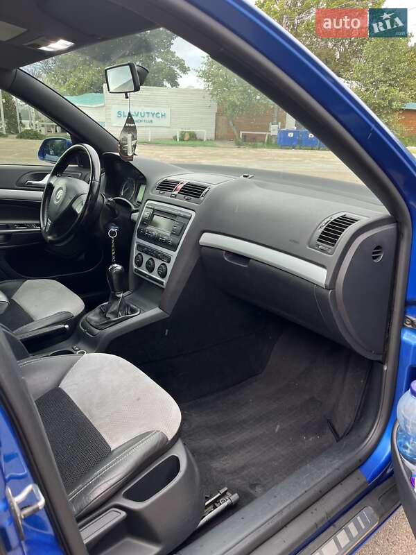 Лифтбек Skoda Octavia 2008 в Киеве