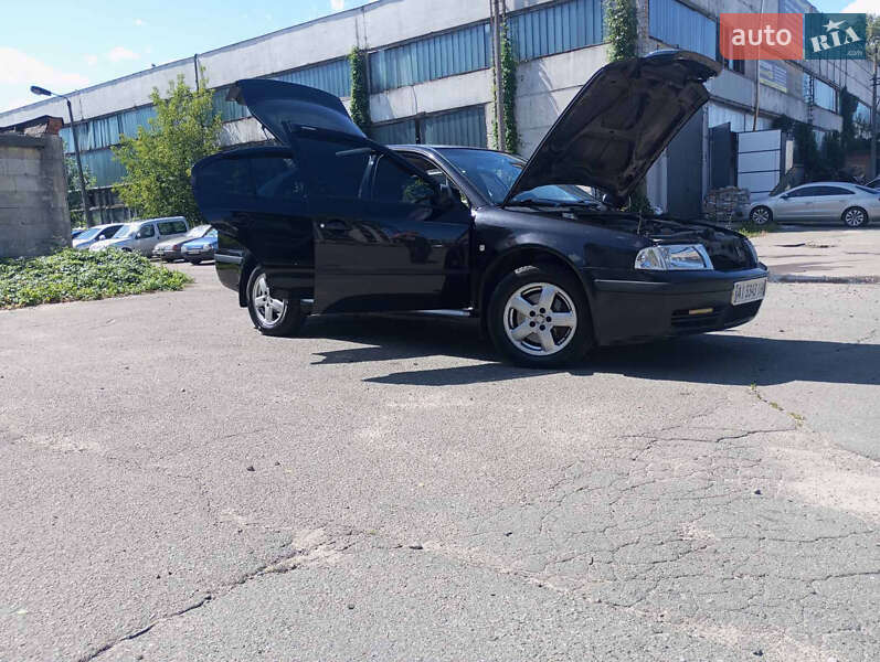 Лифтбек Skoda Octavia 2007 в Киеве