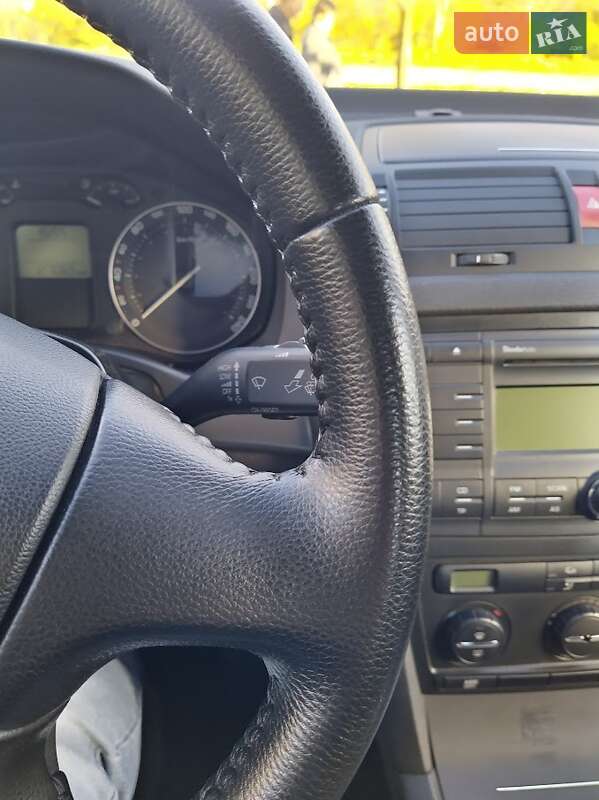 Лифтбек Skoda Octavia 2008 в Ивано-Франковске