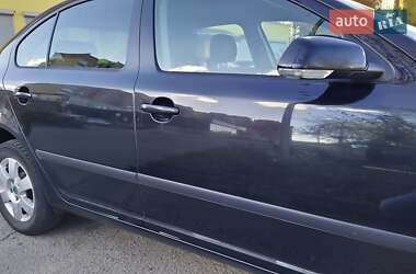 Лифтбек Skoda Octavia 2008 в 