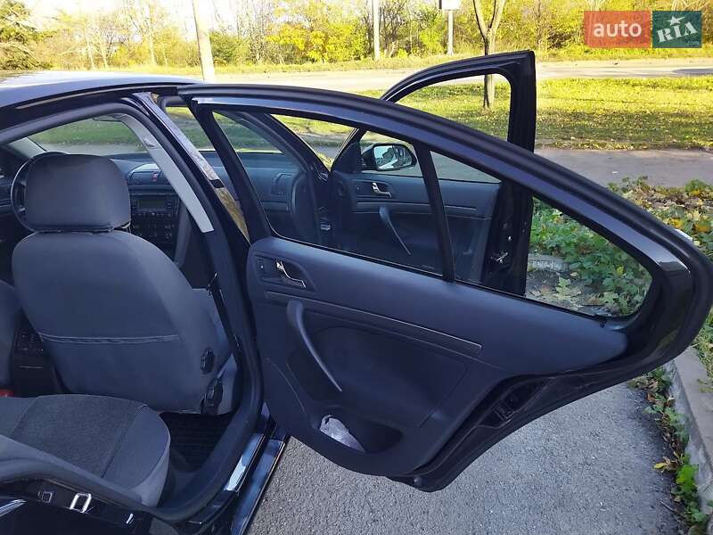 Лифтбек Skoda Octavia 2008 в Ивано-Франковске