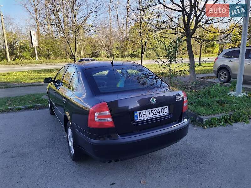 Лифтбек Skoda Octavia 2008 в Ивано-Франковске